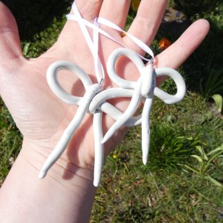 Sløjfeophæng, hvid m. perlemor